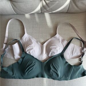 Bundle of 2 Aerie RealFree bras - size M